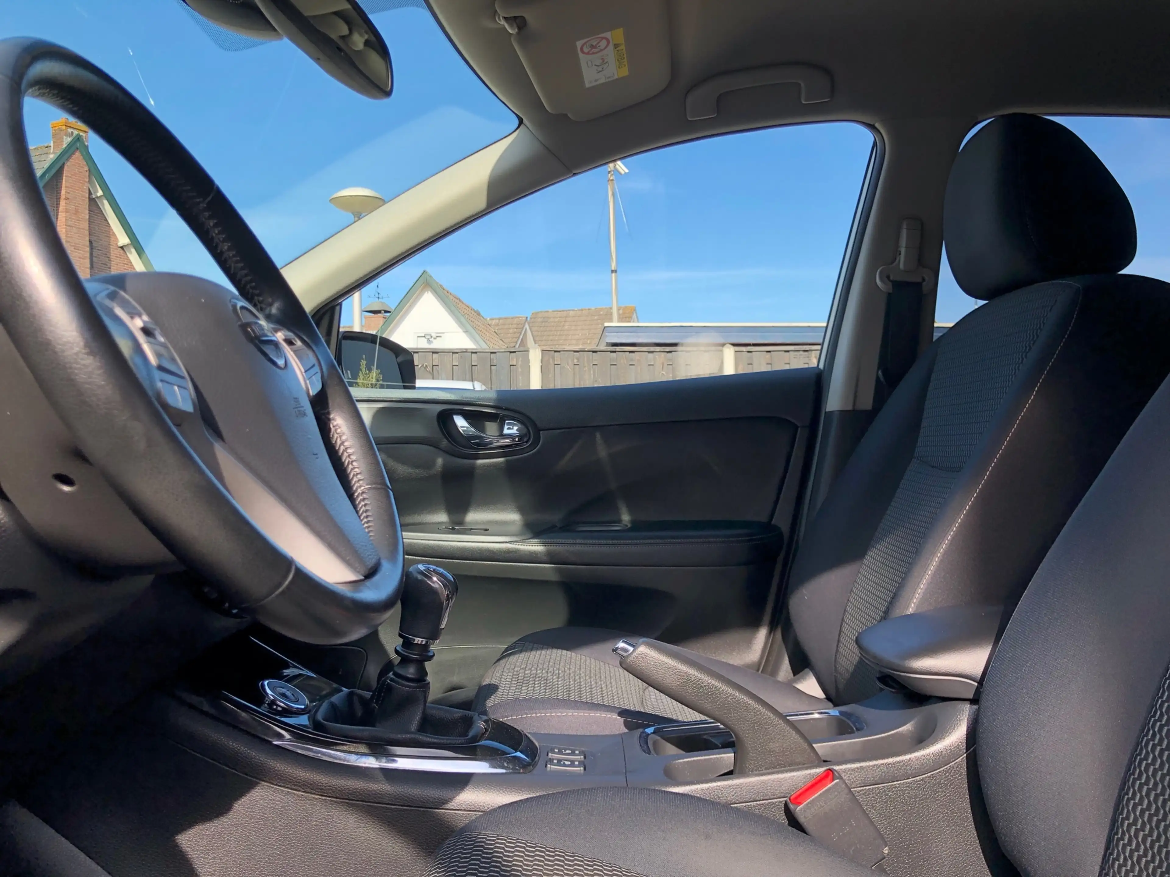 Nissan Pulsar 1.2 DIG-T Tekna NAVI CLIMA CRUISE XENON KEYLESS EN — photo 9