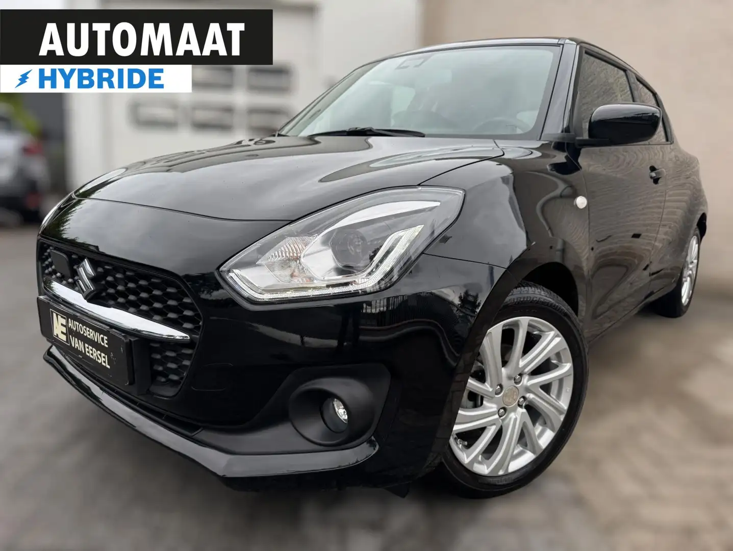 Suzuki Swift 1.2 Style Smart Hybrid AUTOMAAT / CARPLAY / PARKEE Zwart - 1