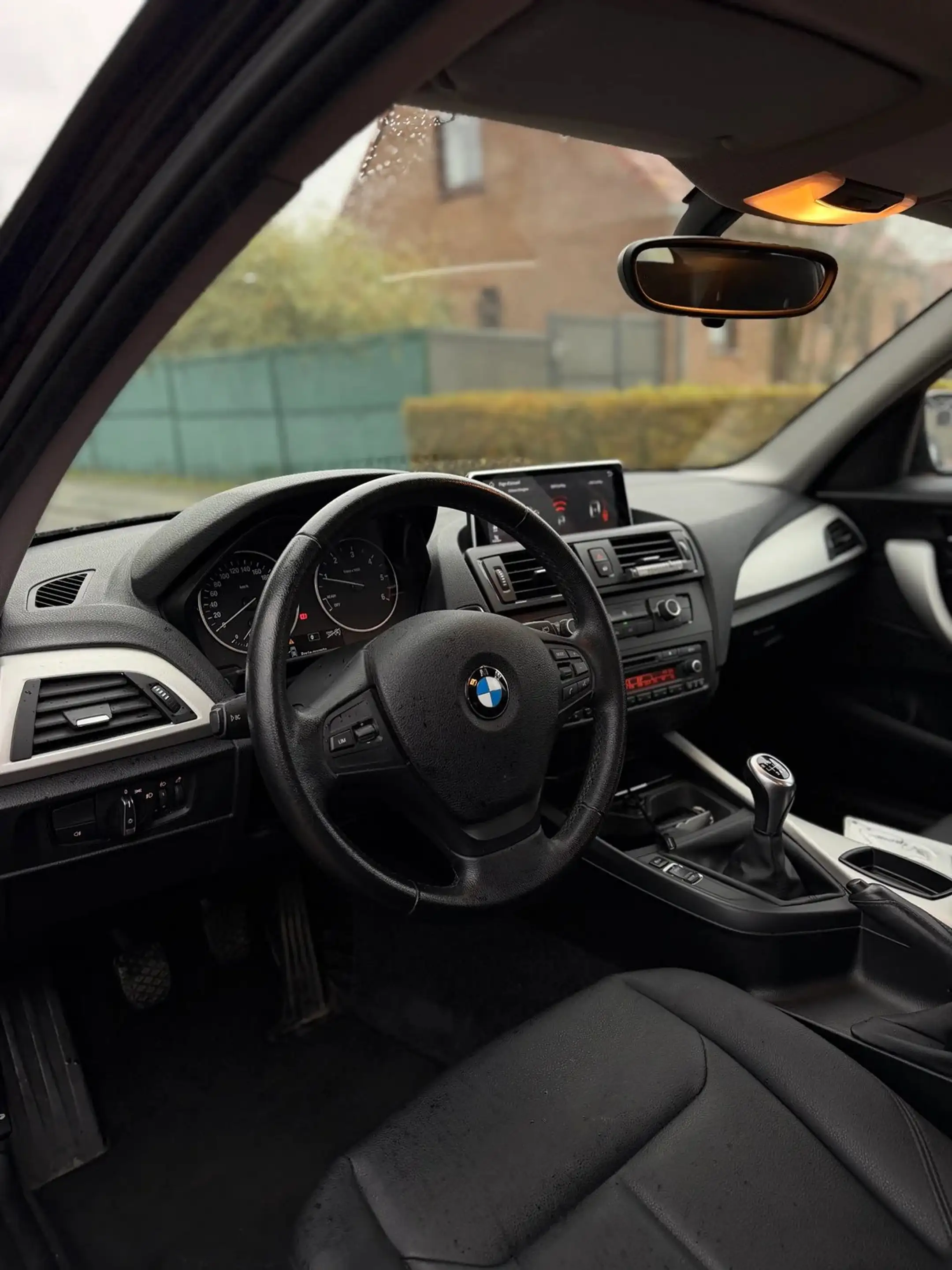 BMW 116 116D — photo 10