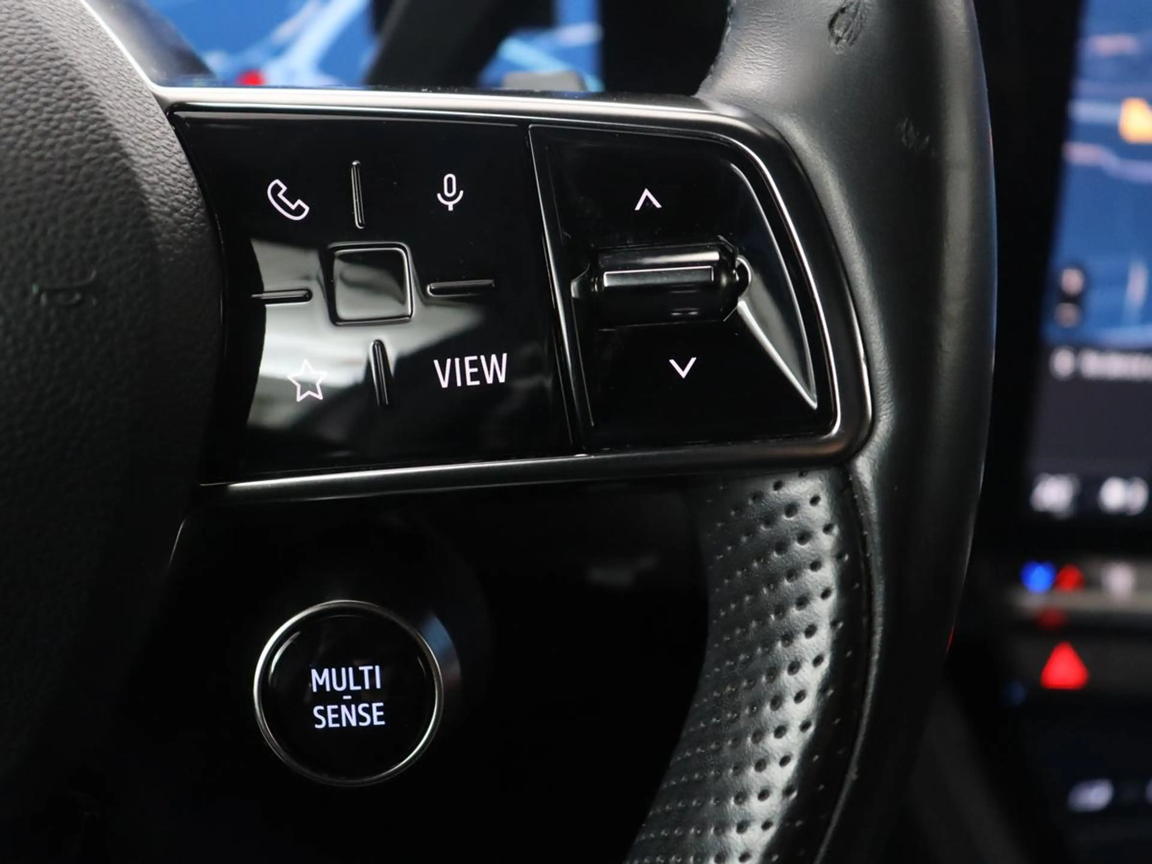 Renault Austral 1.2 E-Tech full hybrid 200 evolution | SOH 92.4% | — photo 15
