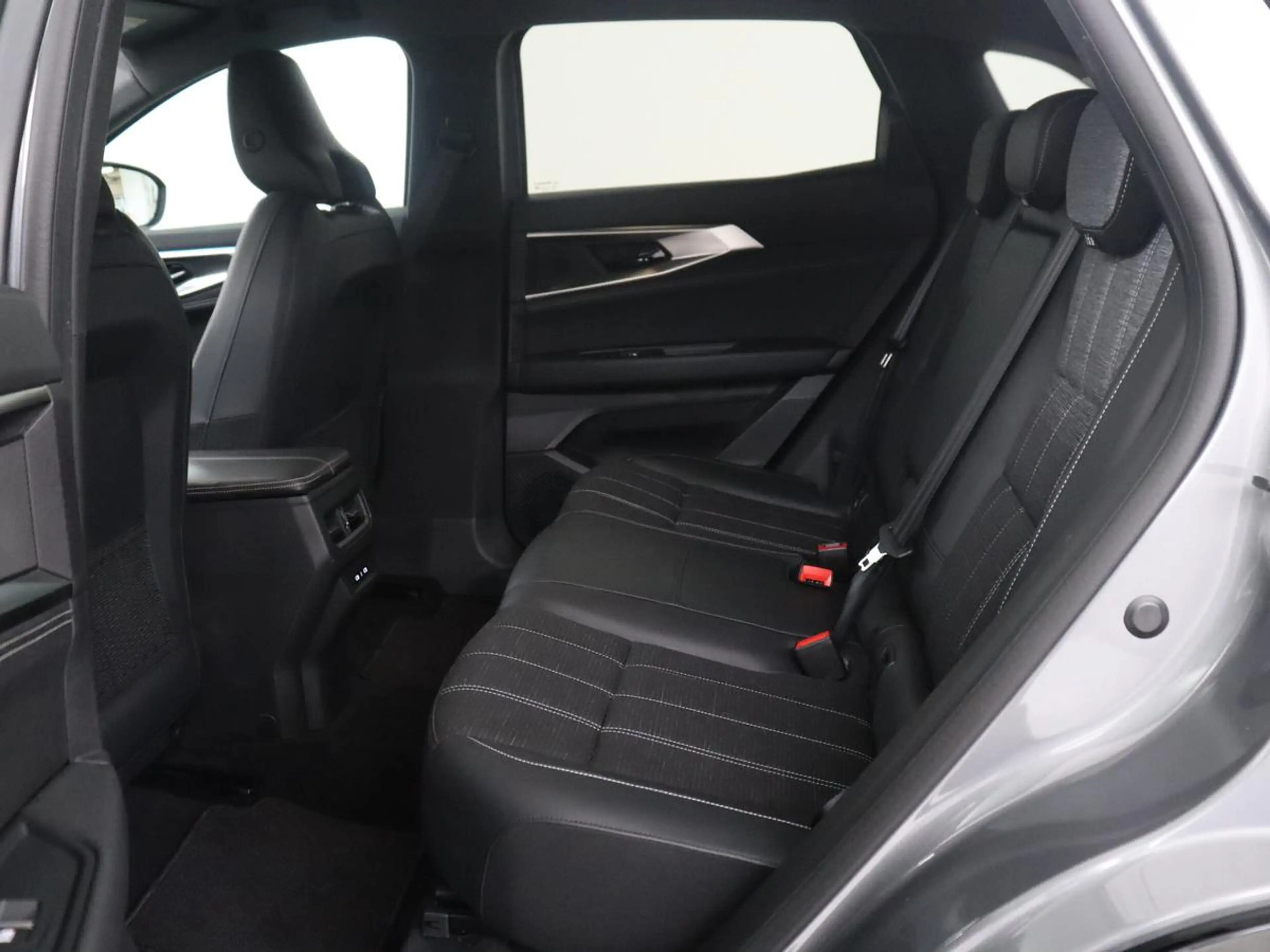 Renault Austral 1.2 E-Tech full hybrid 200 evolution | SOH 92.4% | — photo 6