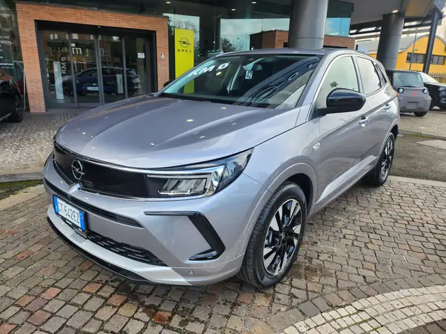 Opel Grandland X Grandland X 1.2 Business Elegance 130CV AUTOMATICO