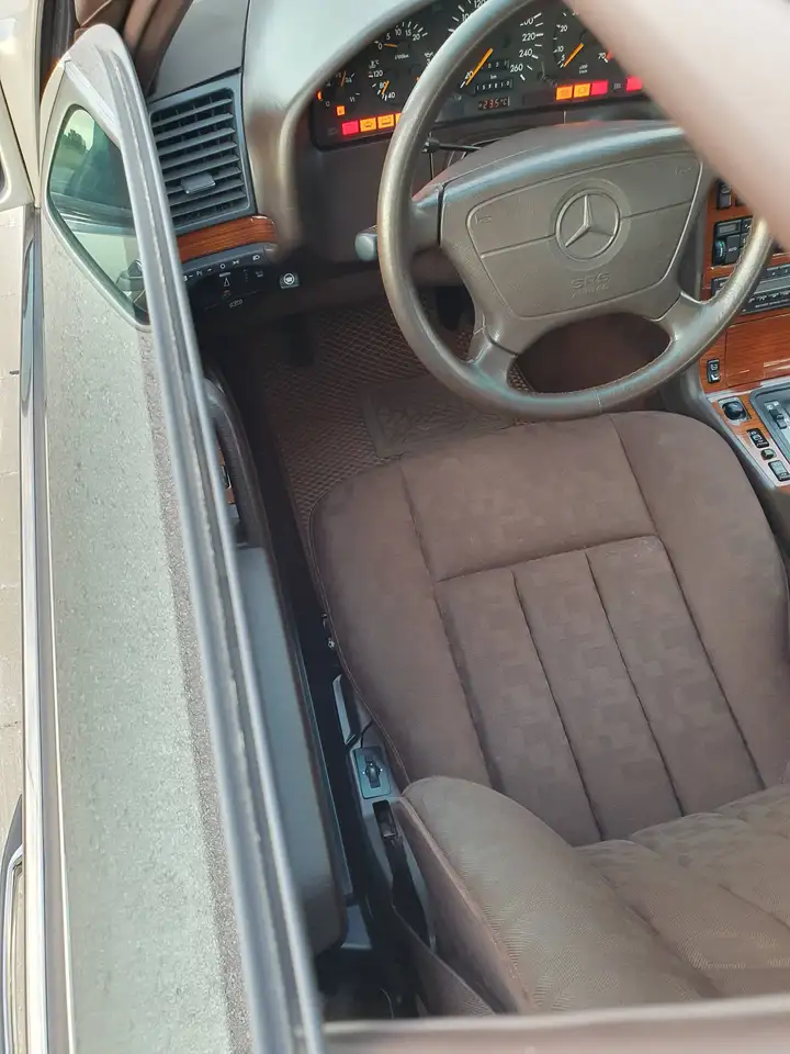 Mercedes-Benz S 320, foto 12