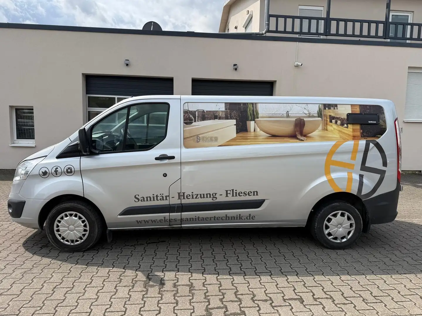 Ford Transit Custom Transit Custom 310 L2H1 PKW VA Trend Plateado - 1