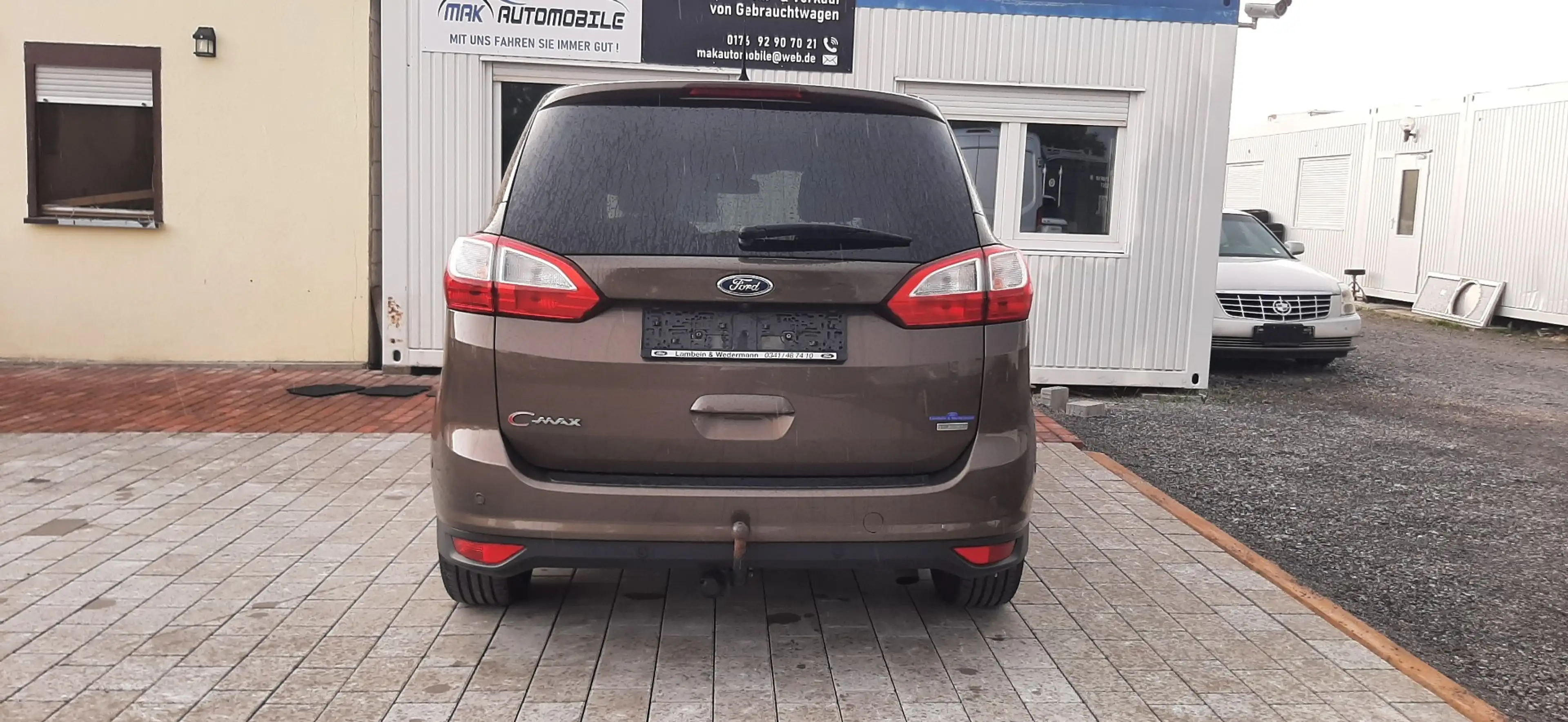 Ford Grand C-Max Titanium — photo 6