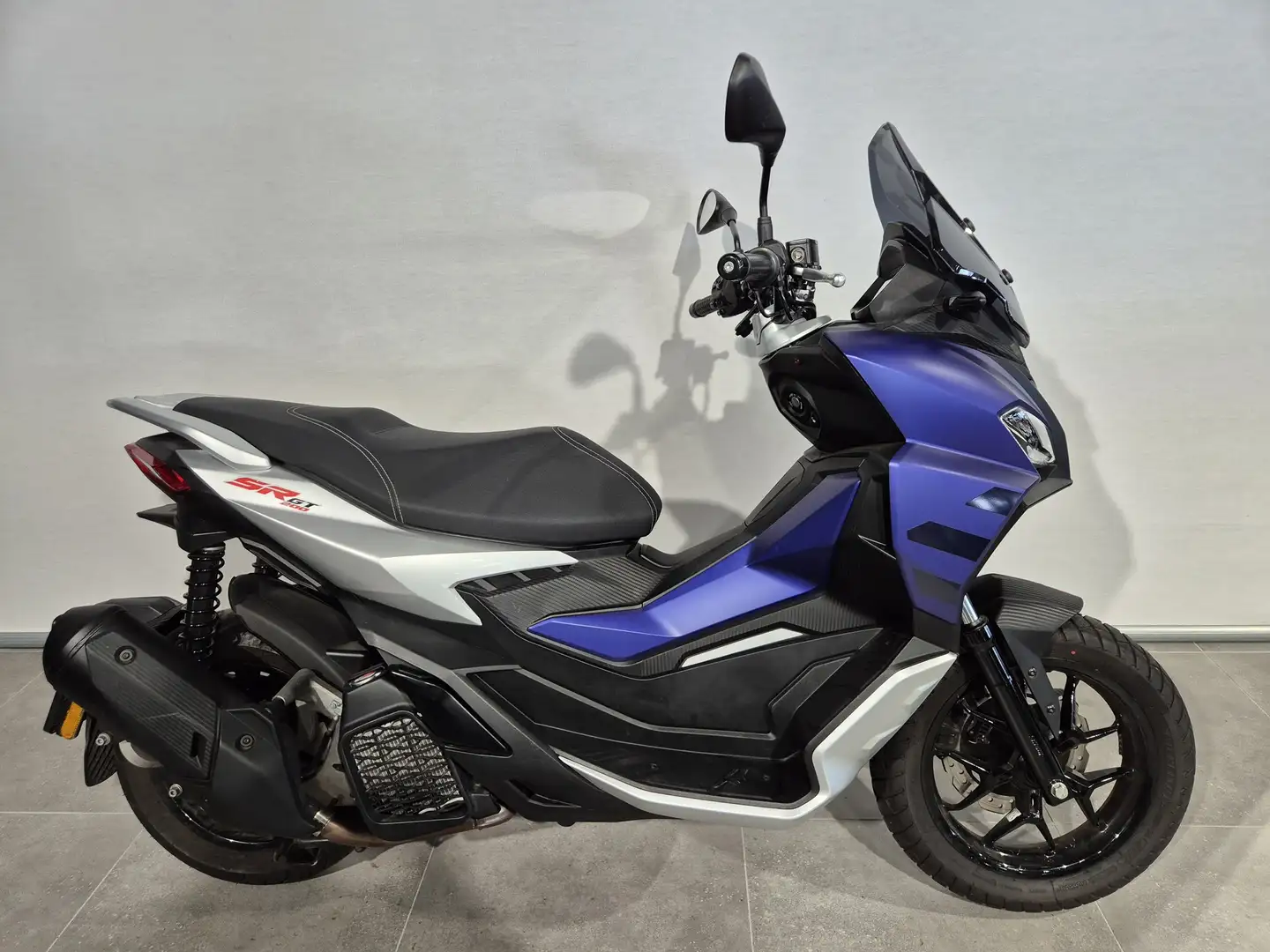 Aprilia SR GT 200 Blauw - 1