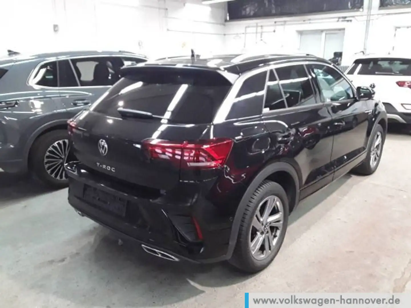Volkswagen T-Roc 2.0 TDI DSG R-Line Navi AHK LED DigCockpit Schwarz - 2