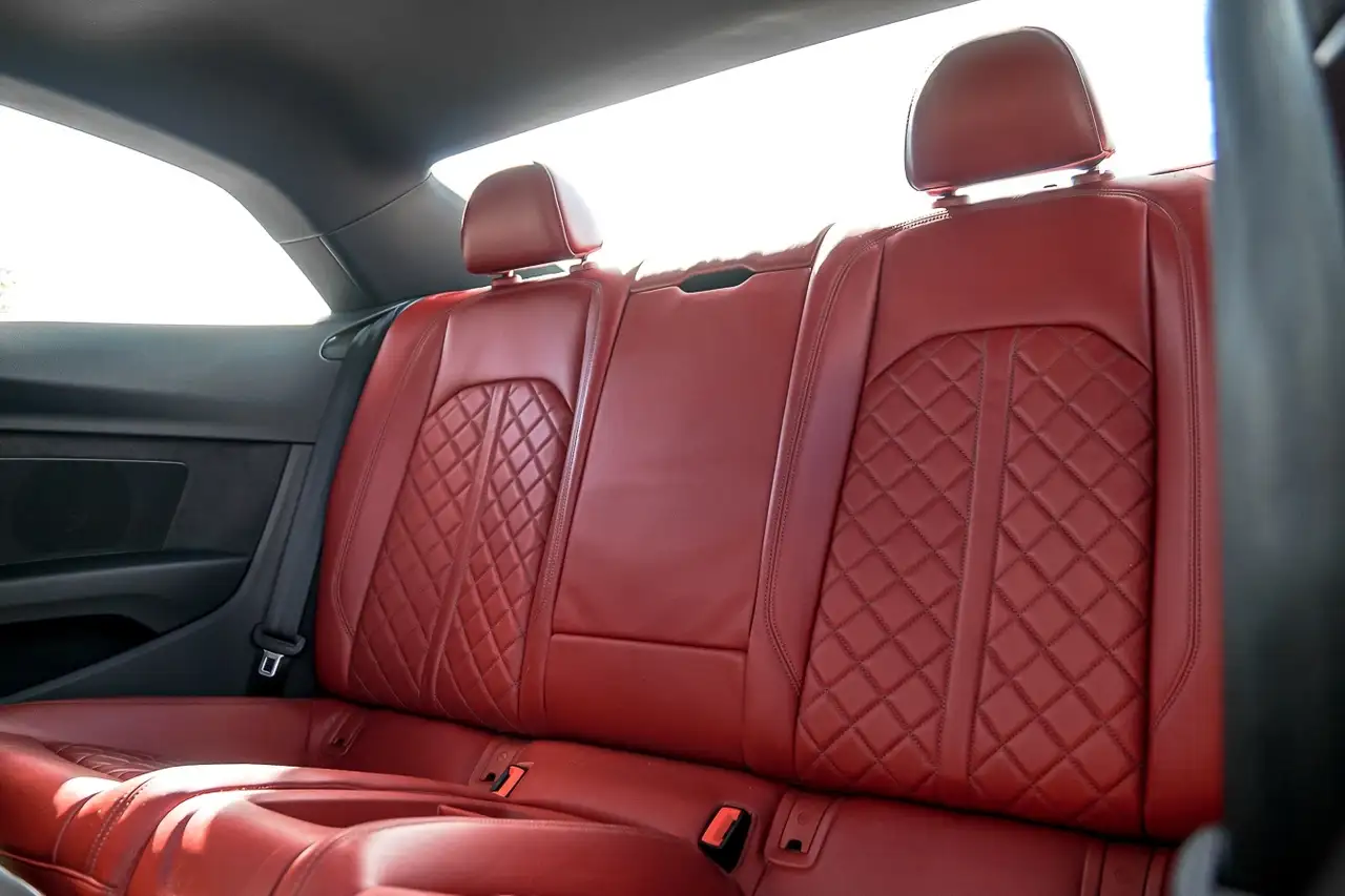 Audi S5 снимка Audi S5
