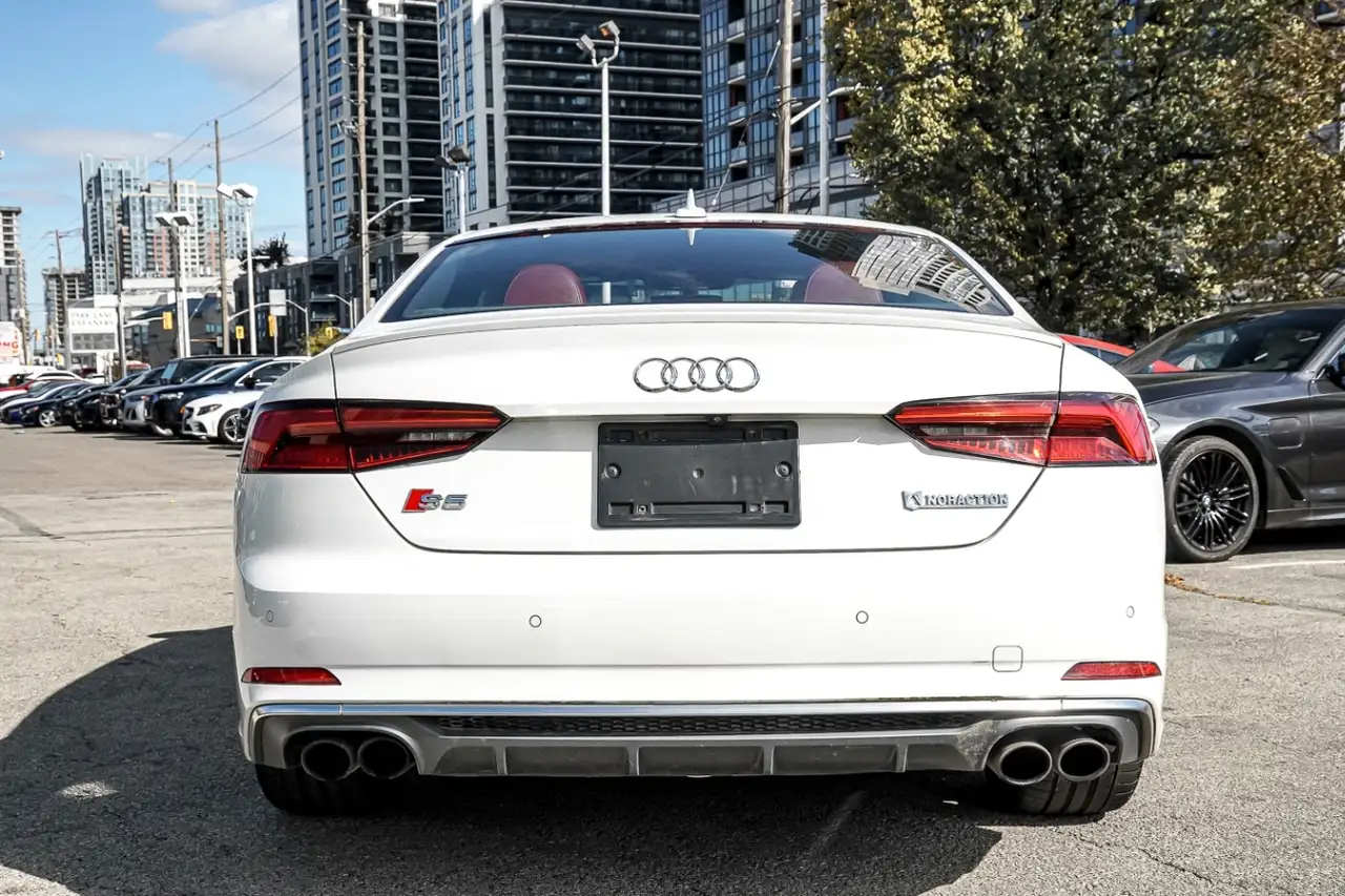 Audi S5 снимка Audi S5