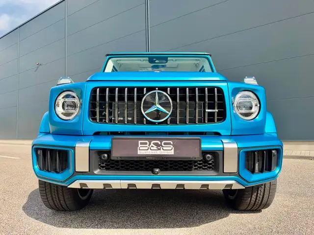 Mercedes-Benz G-Class view 10