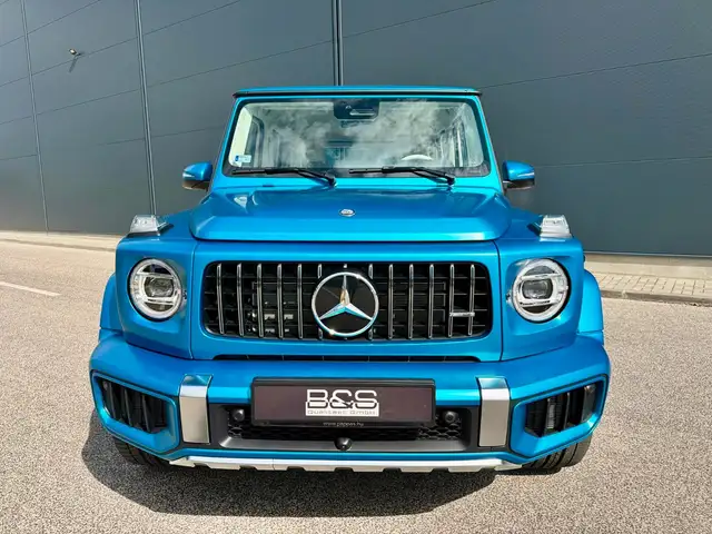 Mercedes-Benz G-Class view 11