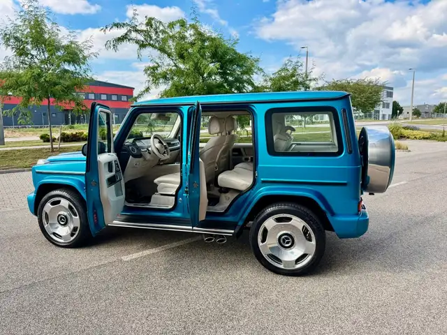 Mercedes-Benz G-Class view 13