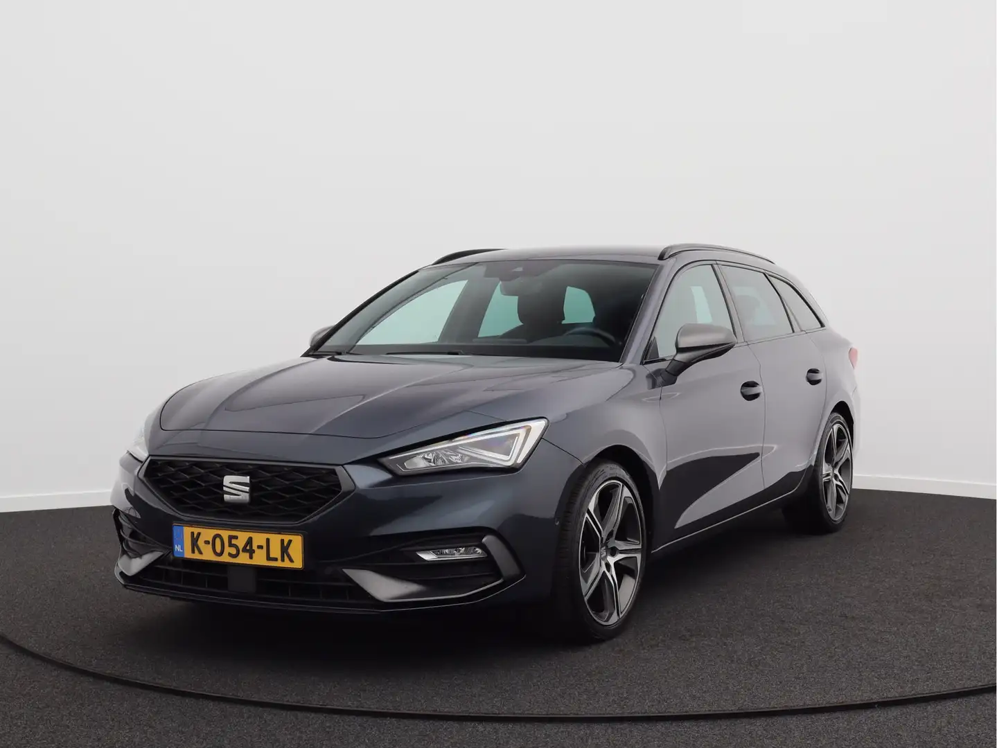 SEAT Leon Sportstourer 1.5 TSI FR Launch Edition/ trekhaak/ Gris - 1