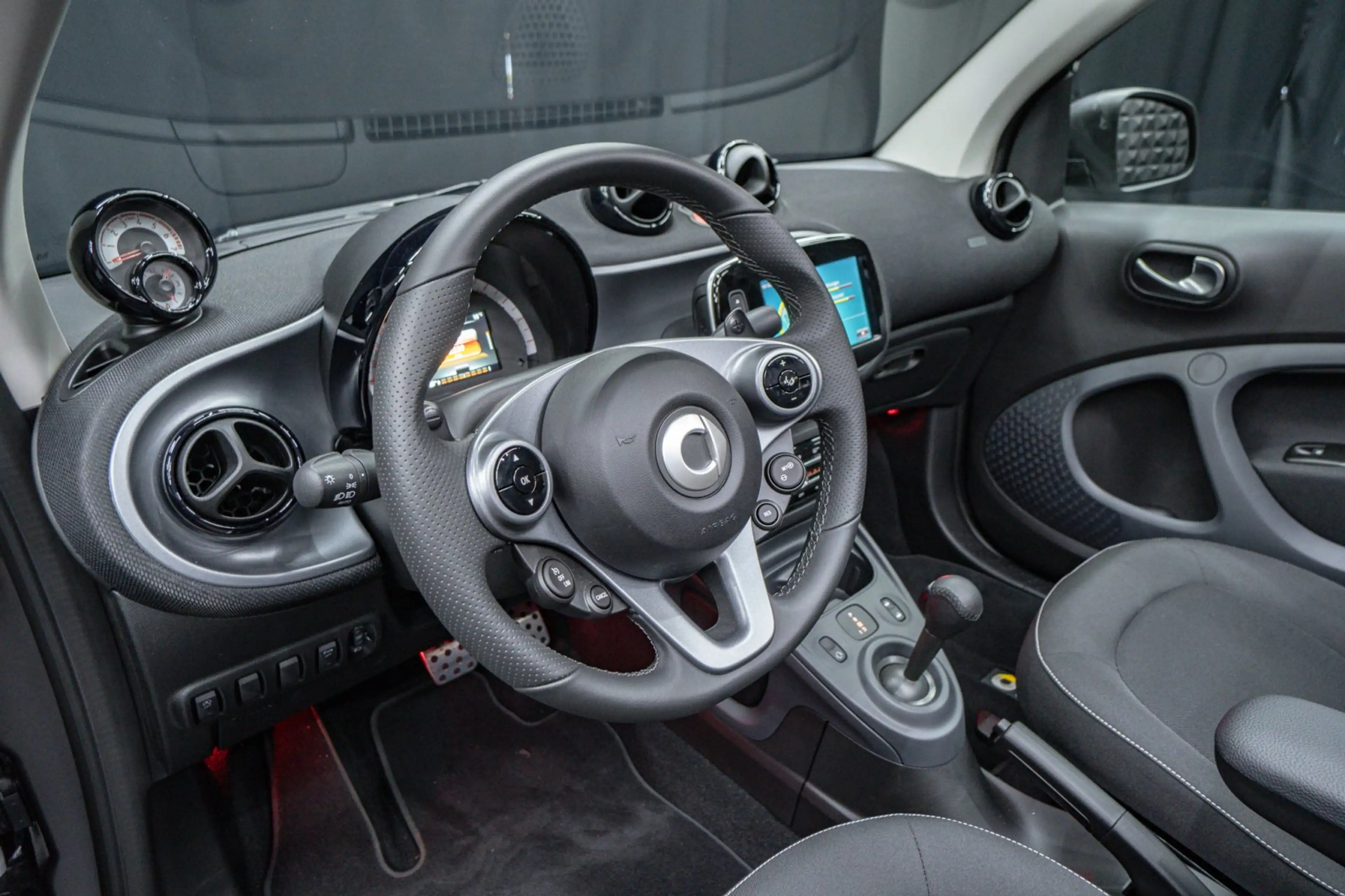 smart forTwo 0.9 Turbo  Passion 2.000 km Komfortpaket Shz — photo 20