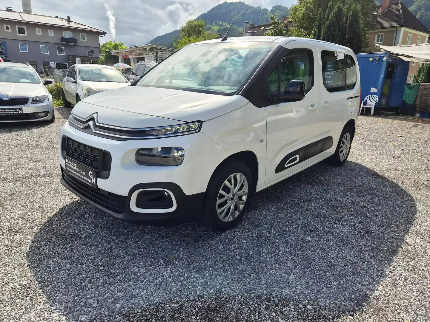 Citroen Berlingo 1.5 BlueHdi Weiß - 1