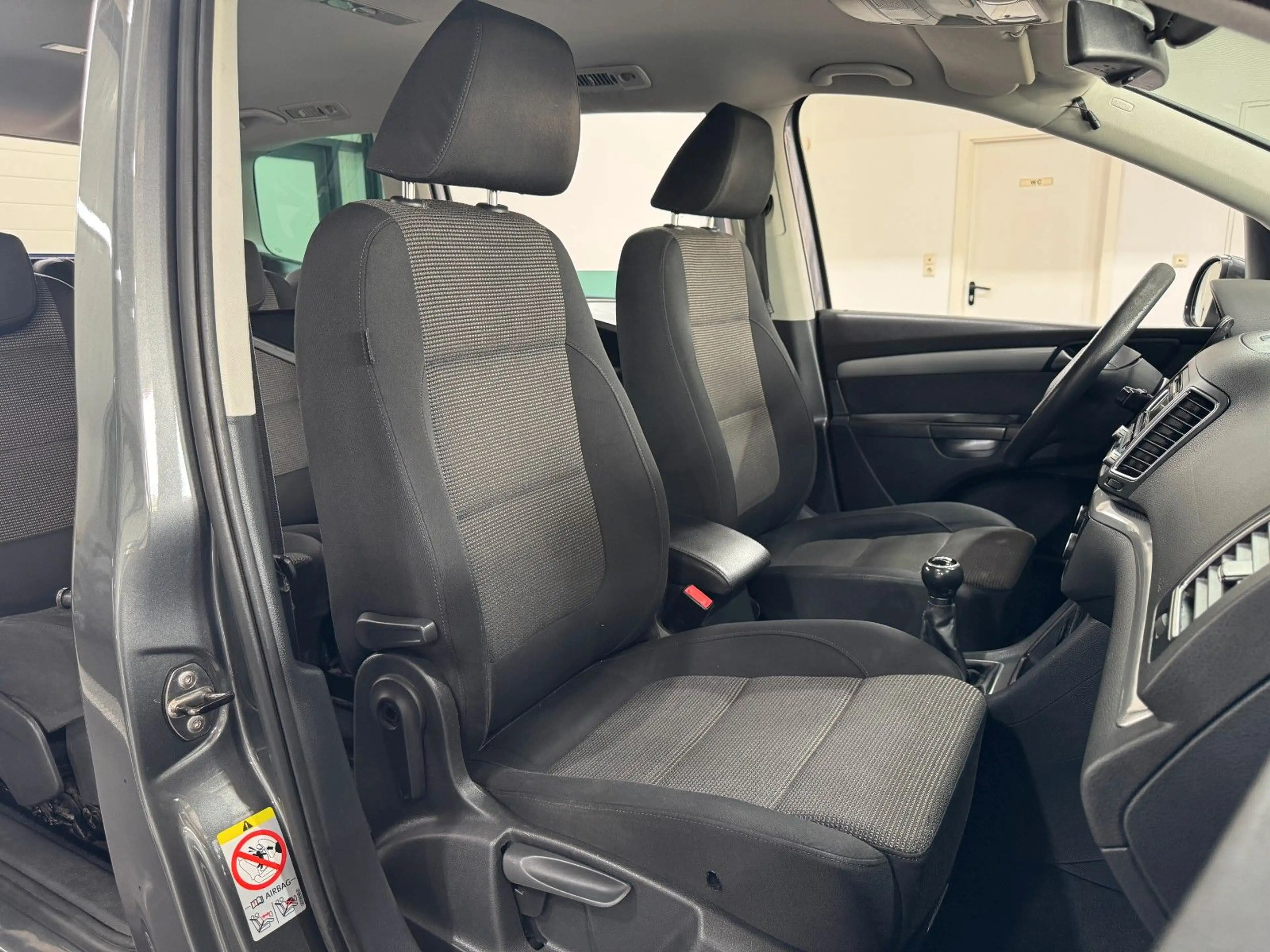 Volkswagen Sharan Comfortline BMT | 7-SITZER | AHK | TEMP | — photo 14