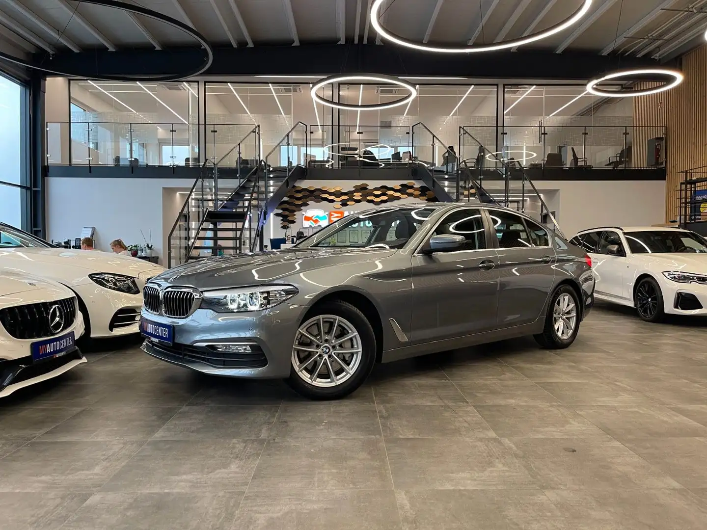 BMW 530 i xDrive *1.HAND*NAVI*TEMPO*SZHZ*AHK*PDC* Mavi - 1