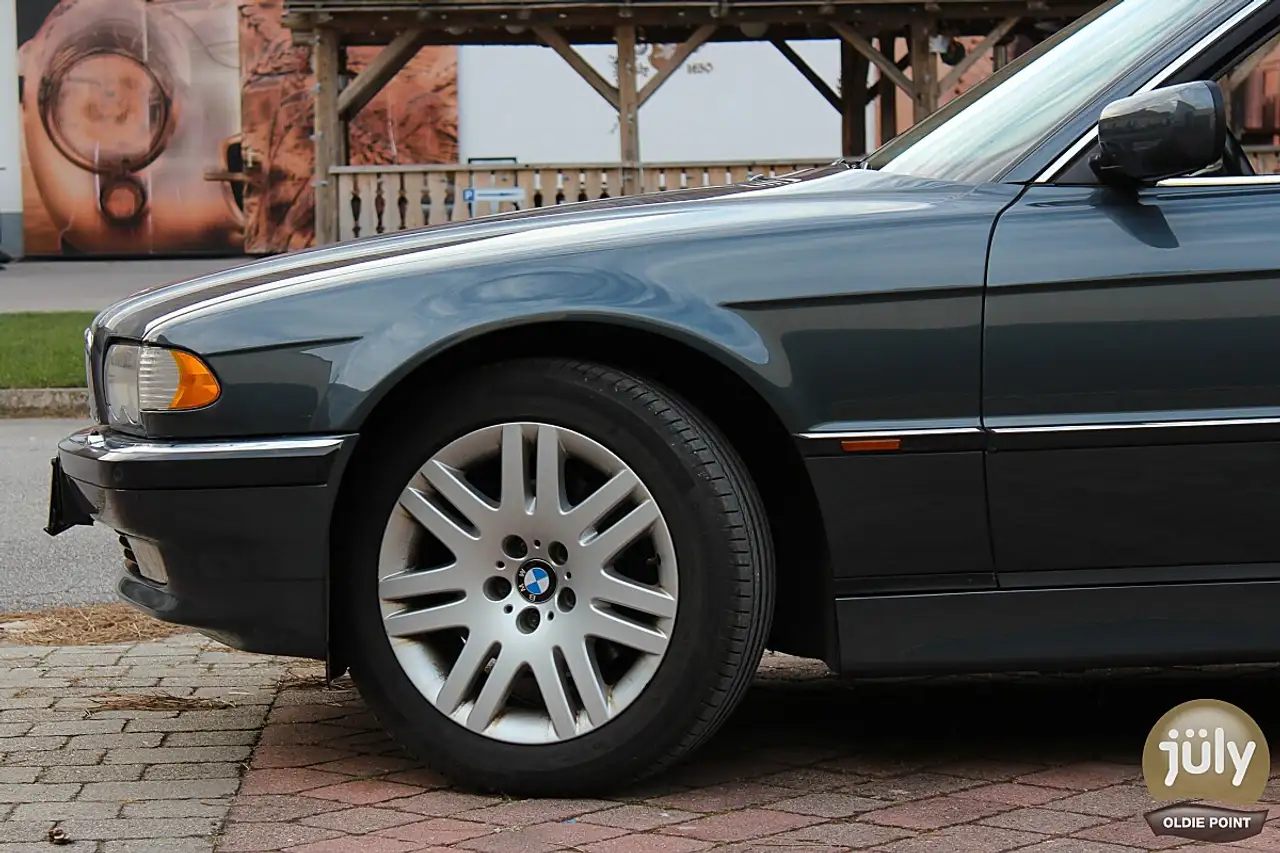 BMW 740 i Automatik mit Vollausstattung, foto 8