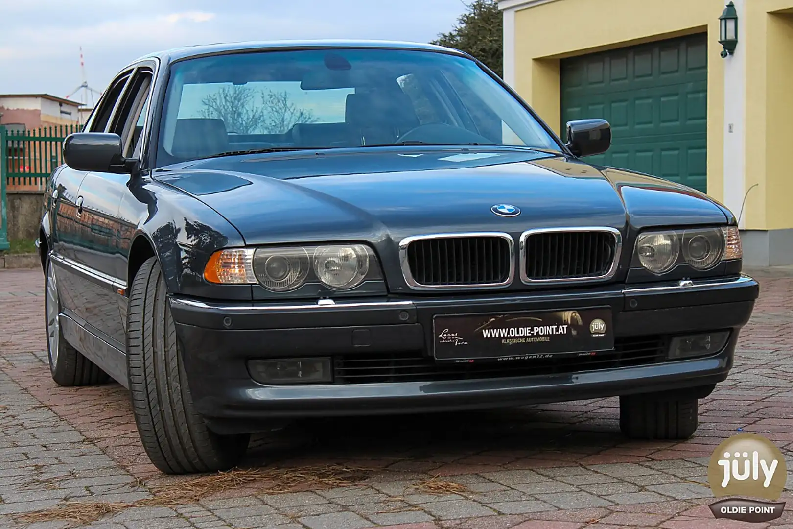 BMW 740 740i Automatik mit Vollausstattung Grau - 2