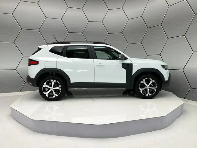 Dacia Duster view 6