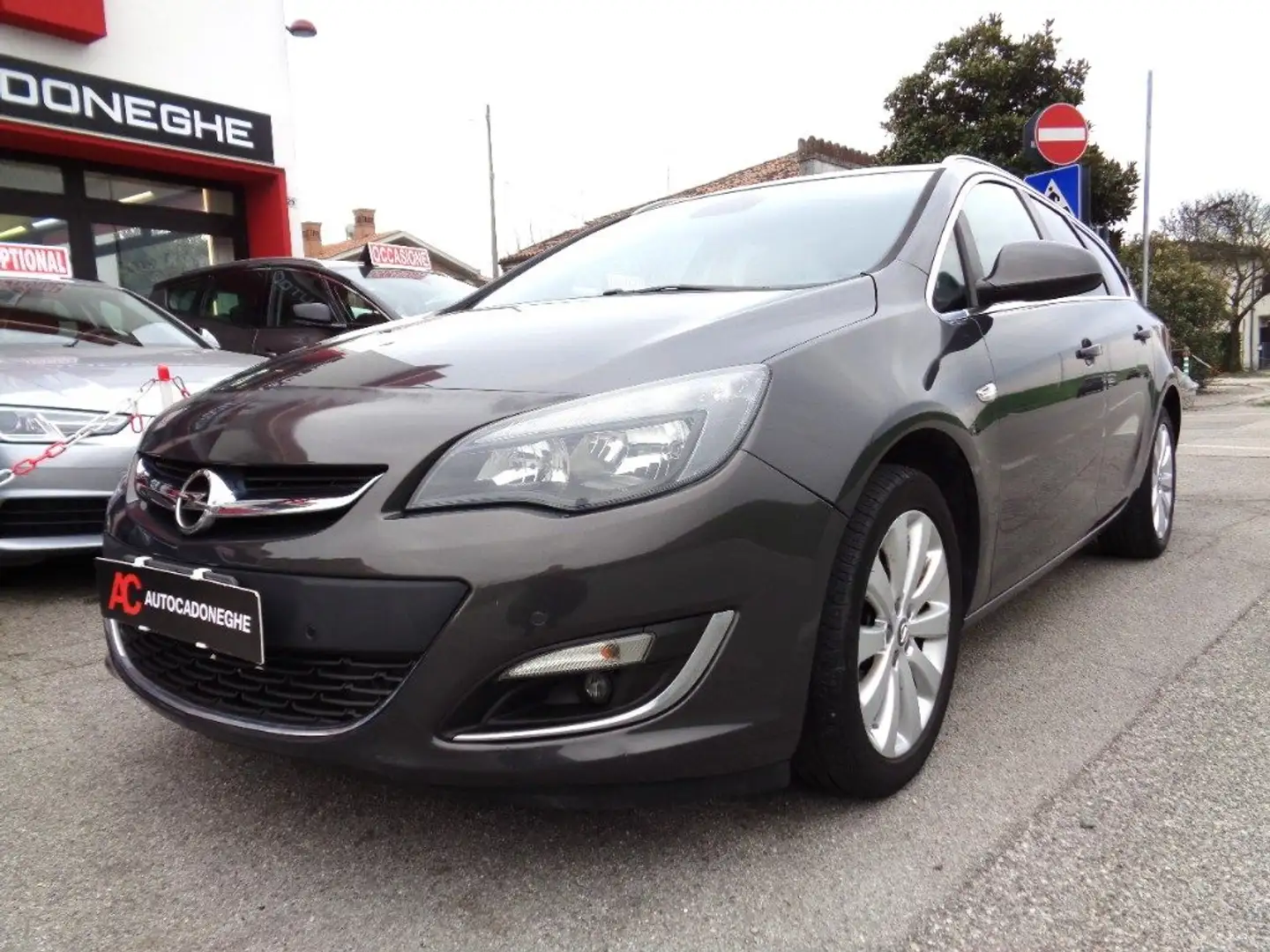 Opel Astra 1.6CDTI 50000km certificati OPEL,PREZZO FINO 14.06 Grigio - 2