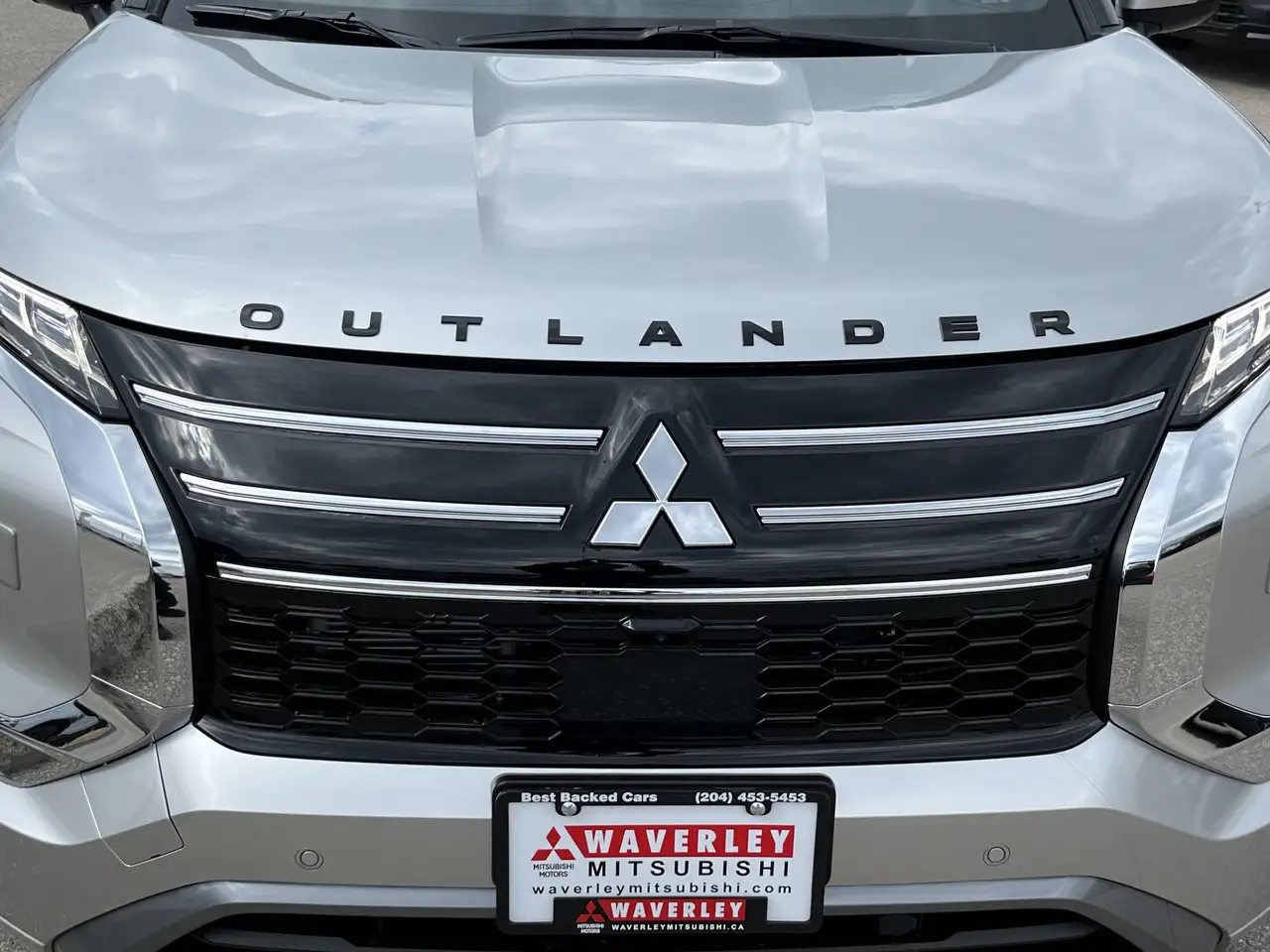 Mitsubishi Outlander снимка Mitsubishi Outlander