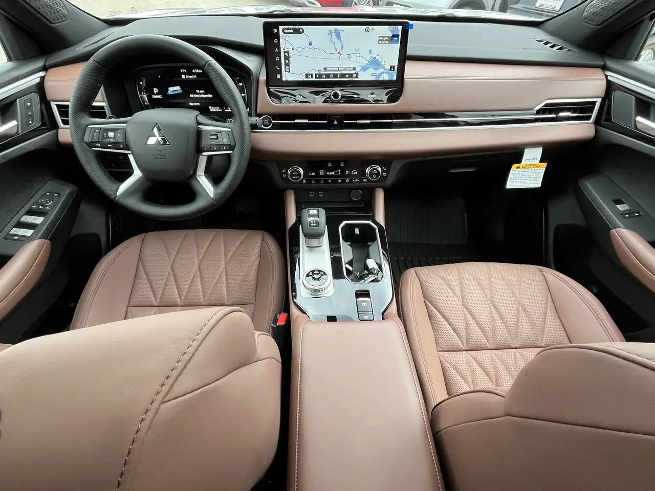 Mitsubishi Outlander снимка Mitsubishi Outlander