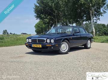 3.2 V8 Executive