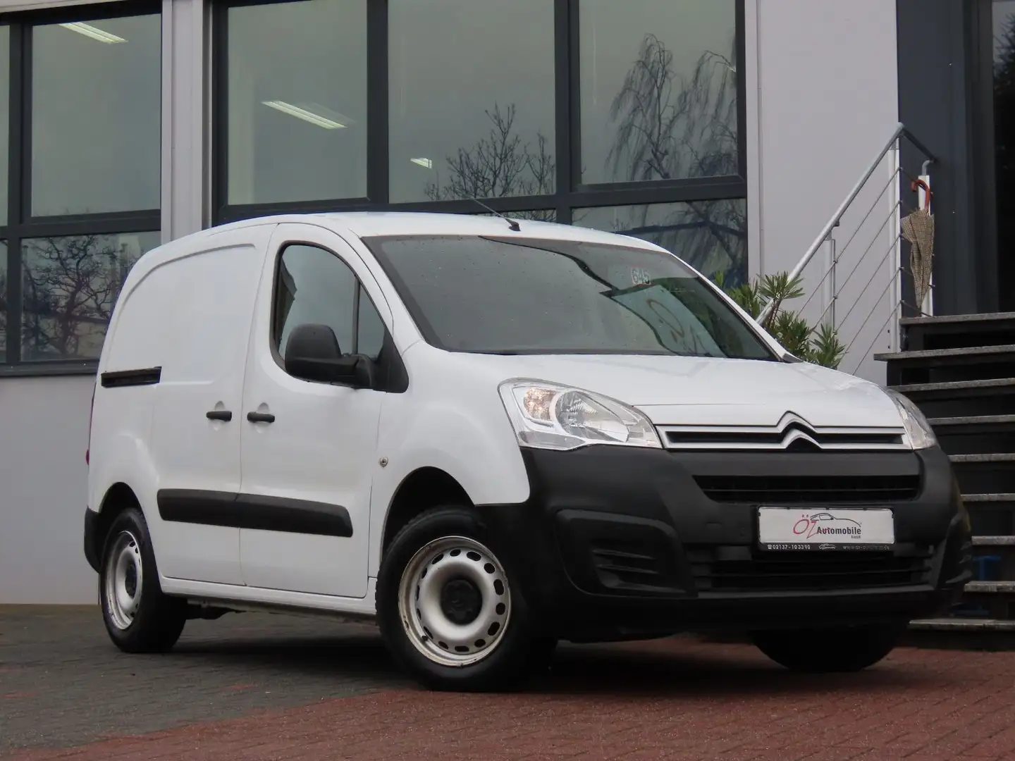Citroen Berlingo Kasten Business L1 *Kamera* 3 Sitzpl. Weiß - 1