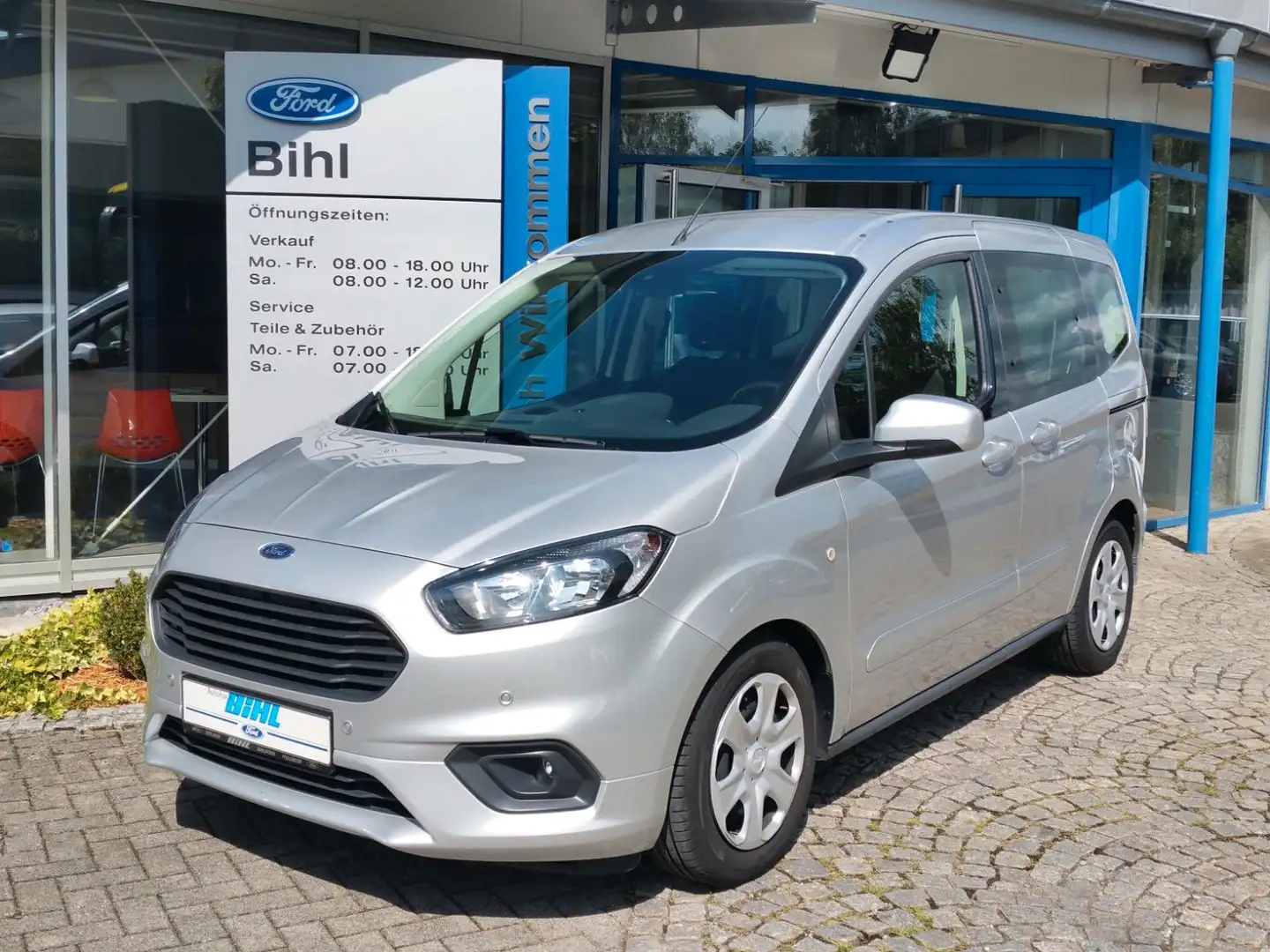 Ford Tourneo Courier Klima Navi Kamera Winterpaket Silber - 2