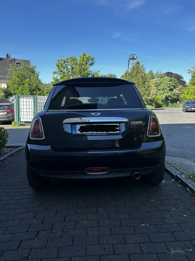 MINI Cooper D 1.6 Diesel mit Panoramadach – Top Ausstattung Modrá - 2