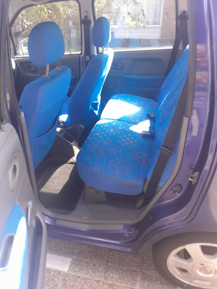 Opel Agila 1.2-16V Elegance, foto 3