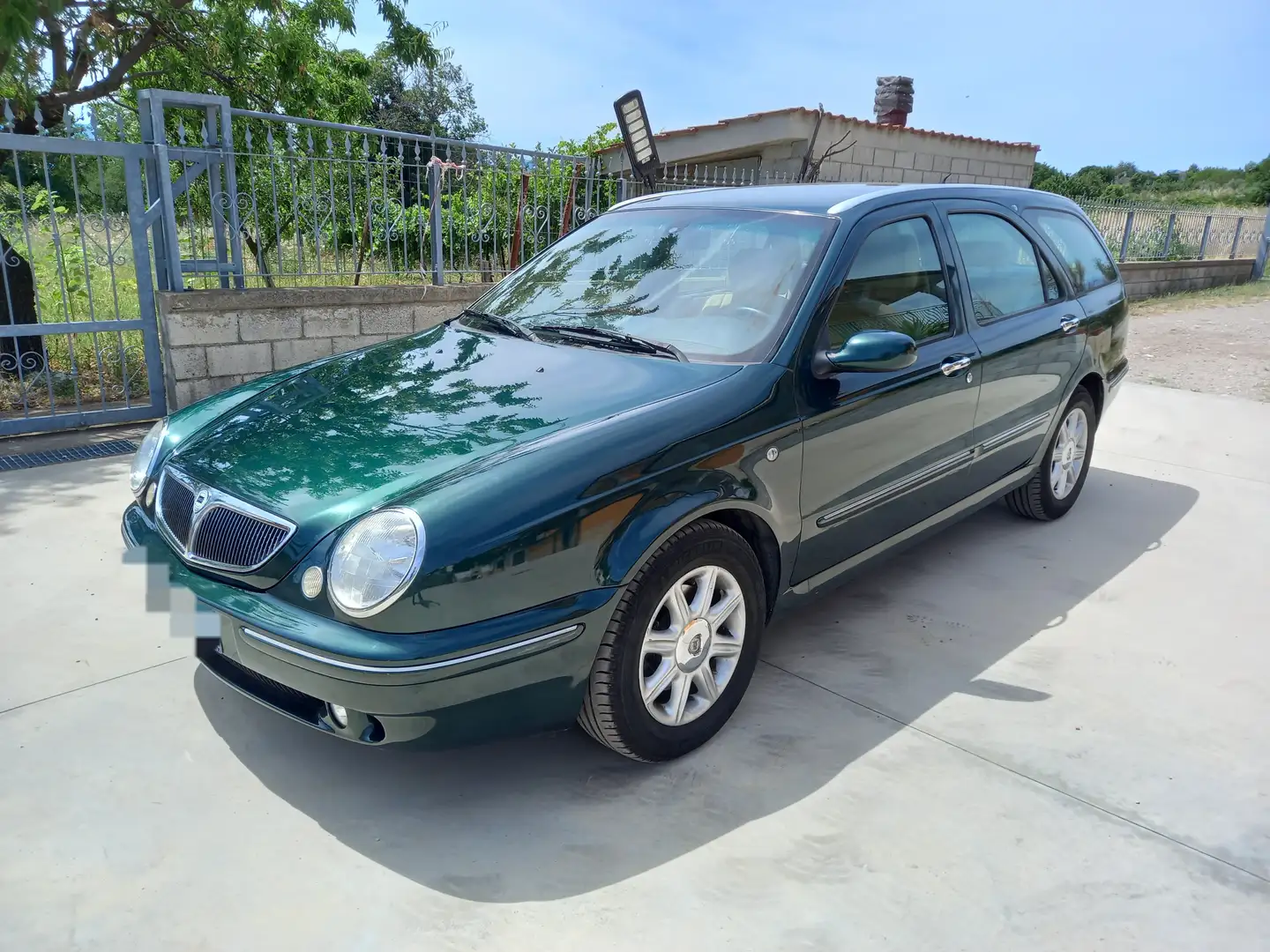 Lancia Lybra Lybra SW 1.9 jtd LX unico proprietario Срібний - 1