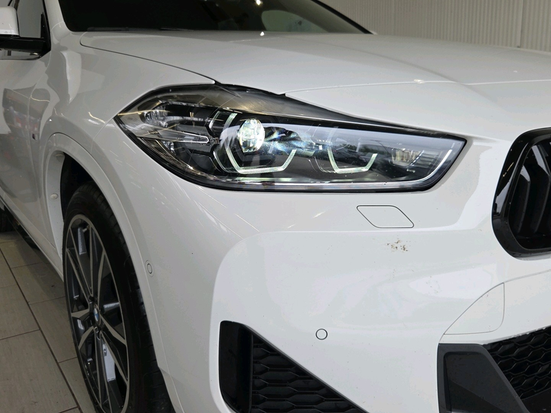 BMW X2 sDrive 18i M Sport — photo 7