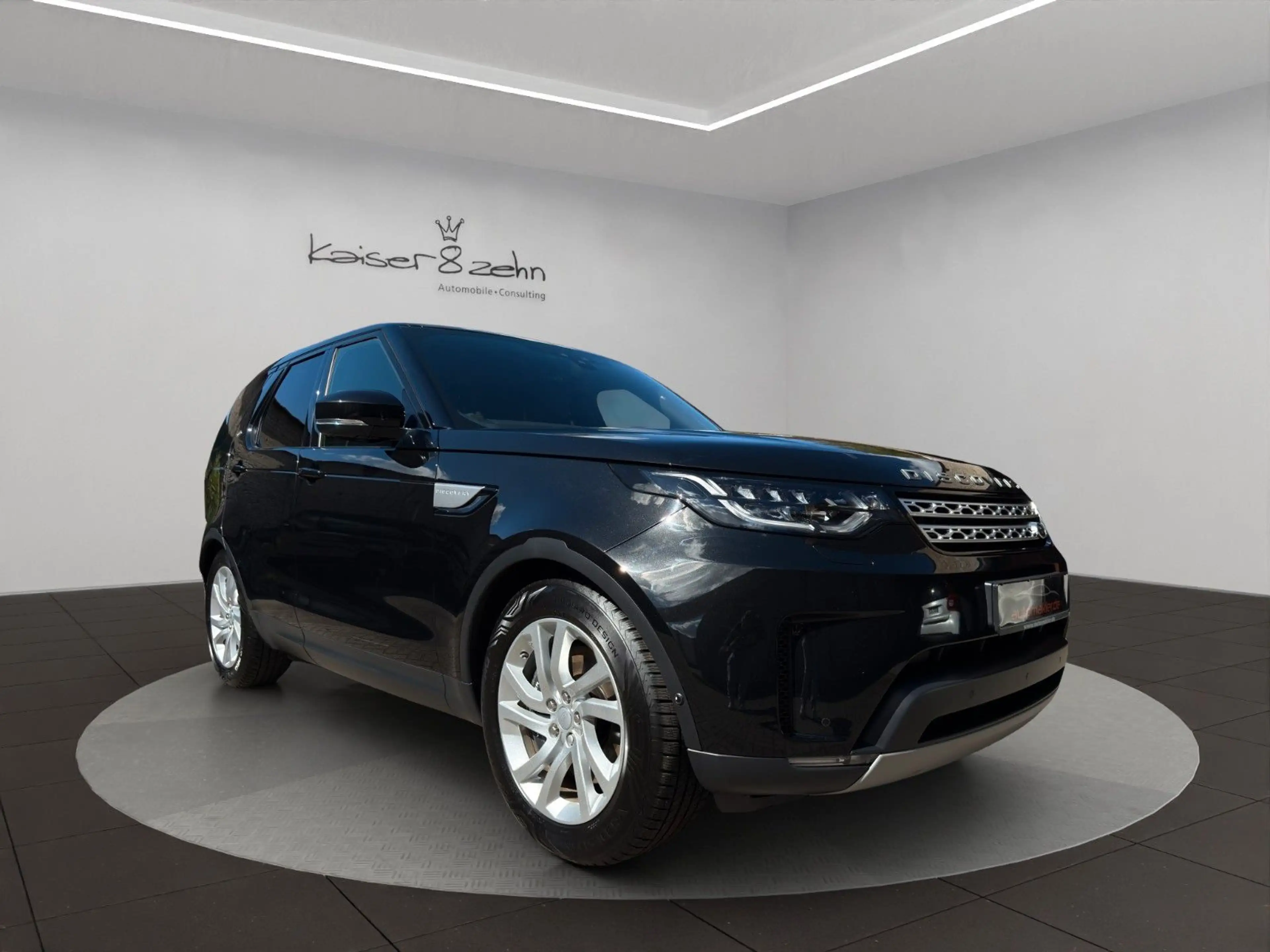 Land Rover Discovery 5 3.0 SDV6 HSE *1.Hand*AHK*PDC* — photo 3