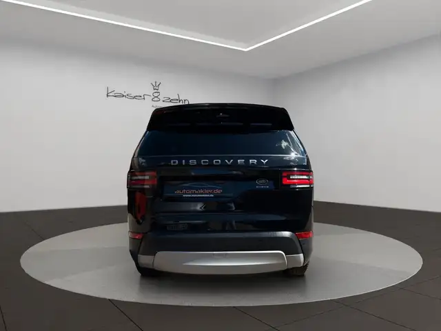 Land Rover Discovery view 7