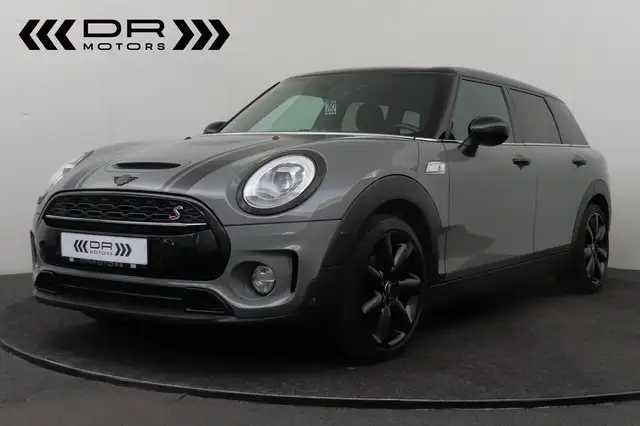 MINI Cooper S Clubman S- AKRAPOVIC EXHAUST - LED - SHADOWLINE - TOPSTAAT