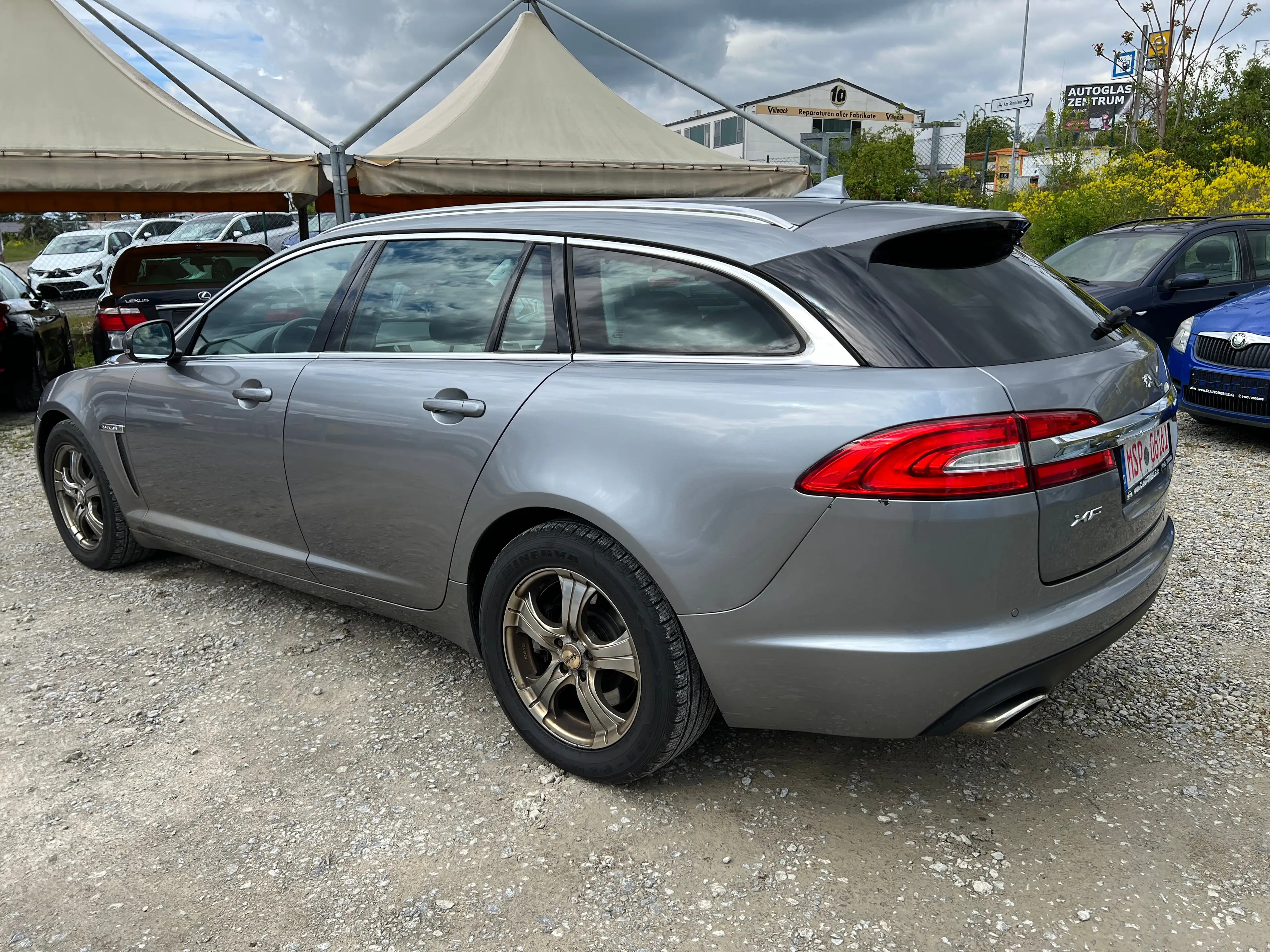 Jaguar XF Sportbrake 3,0 Automatik Kamera/Leder/VOLL — photo 4