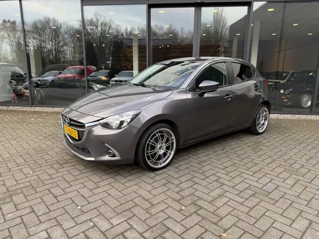 Mazda 2 1.5 SkyActiv-G SPORT ,Navi,Camera,Cruise,Airco,Car