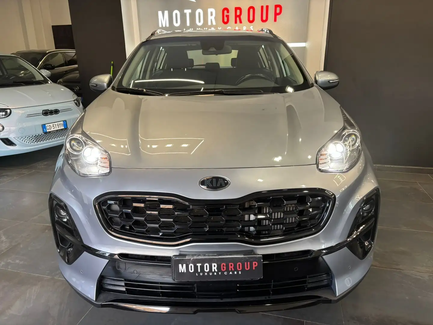 Kia Sportage Sportage 1.6 CRDI 136 CV 2WD Mild Hybrid Black Edi Grijs - 2