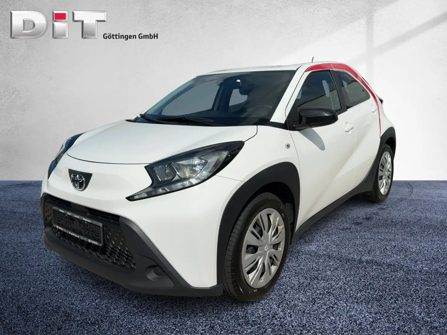 Toyota Aygo X 1.0 Play ACC+Navi+Fernlichtass.+Kam.+PDC Blanc - 2