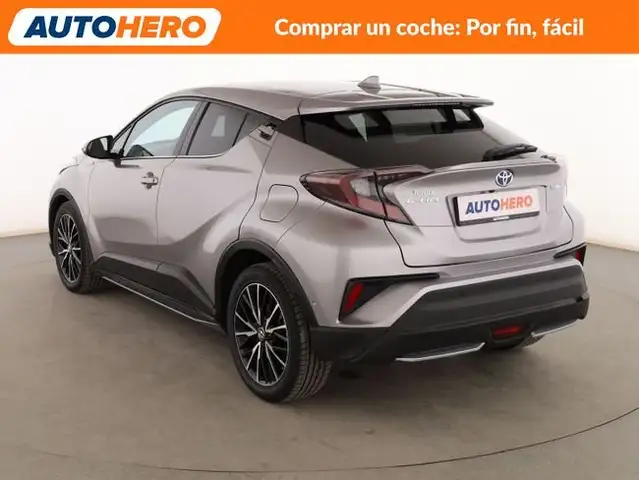 Toyota C-HR view 4