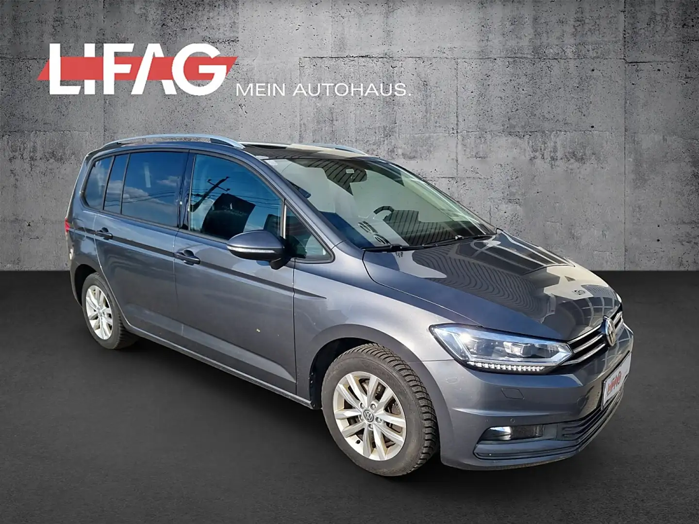 Volkswagen Touran Sky 1,6 SCR TDI *ab €14.990,-* Grau - 1