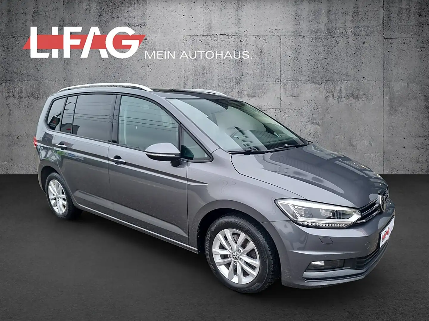 Volkswagen Touran Sky 1,6 SCR TDI *ab €13.990,-* Grau - 1