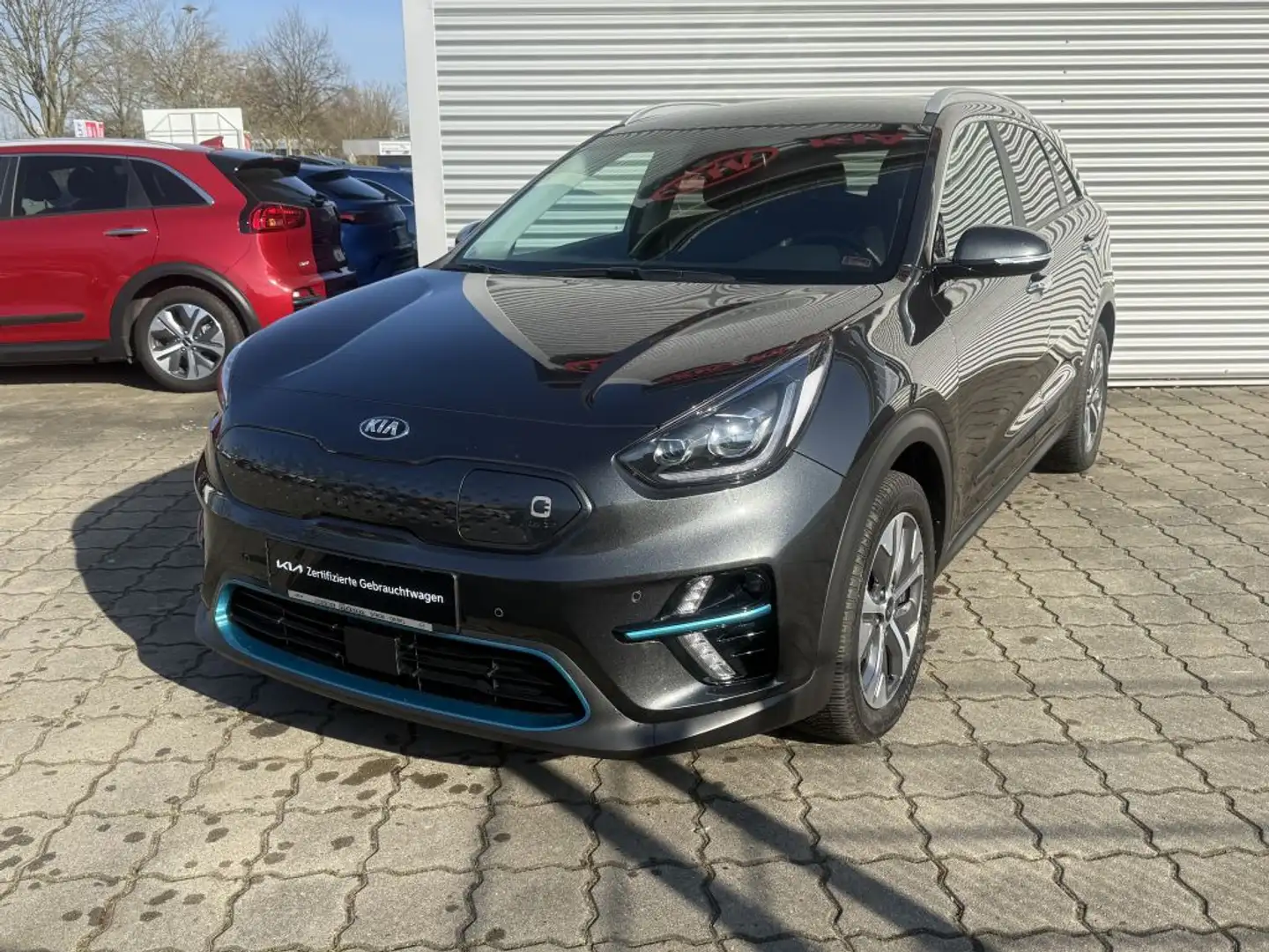 Kia Niro e-Niro Spirit Grau - 1