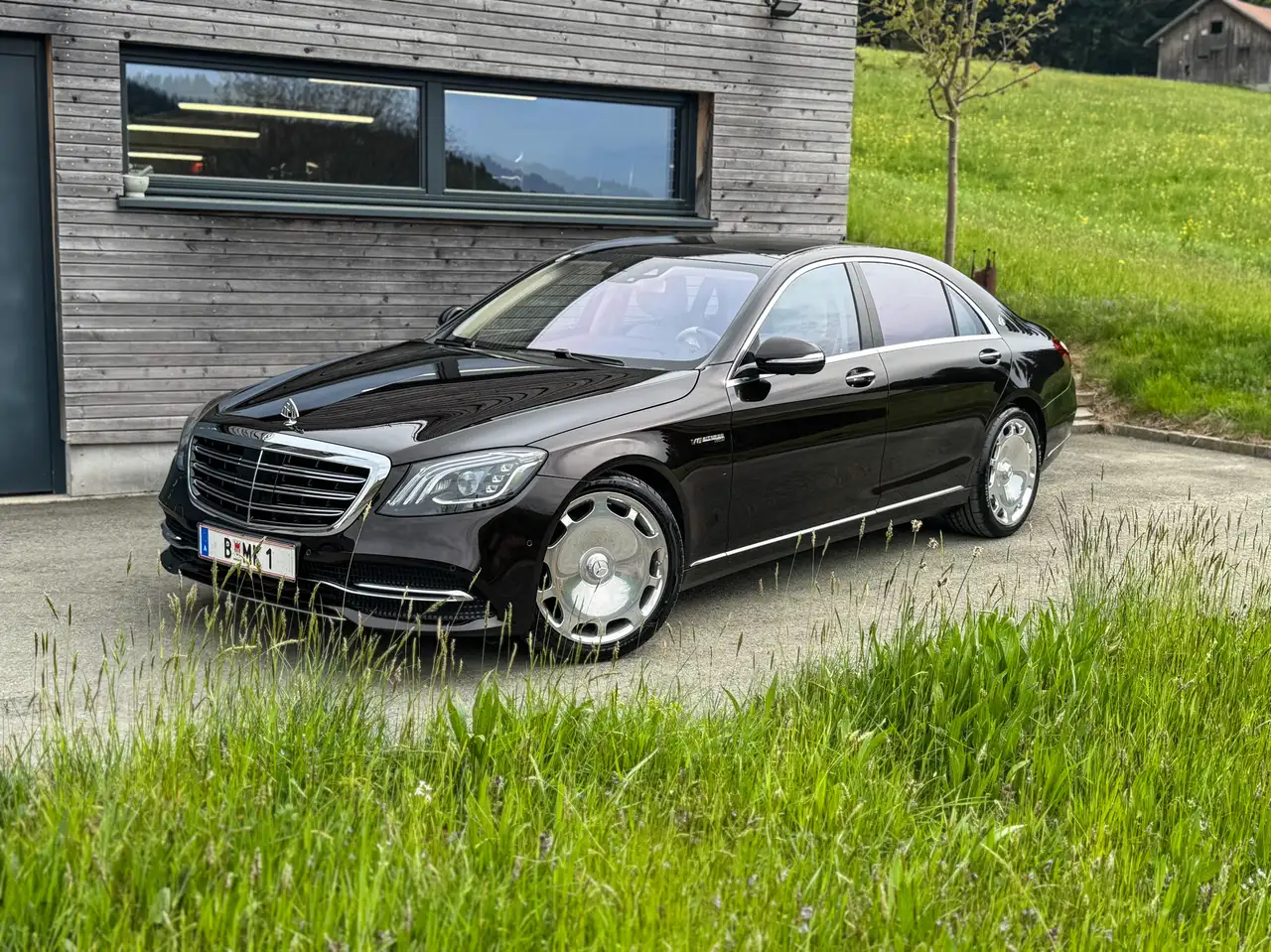 Mercedes-Benz S 560