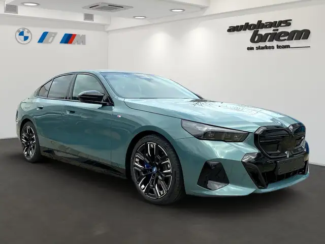 BMW I5 view 2