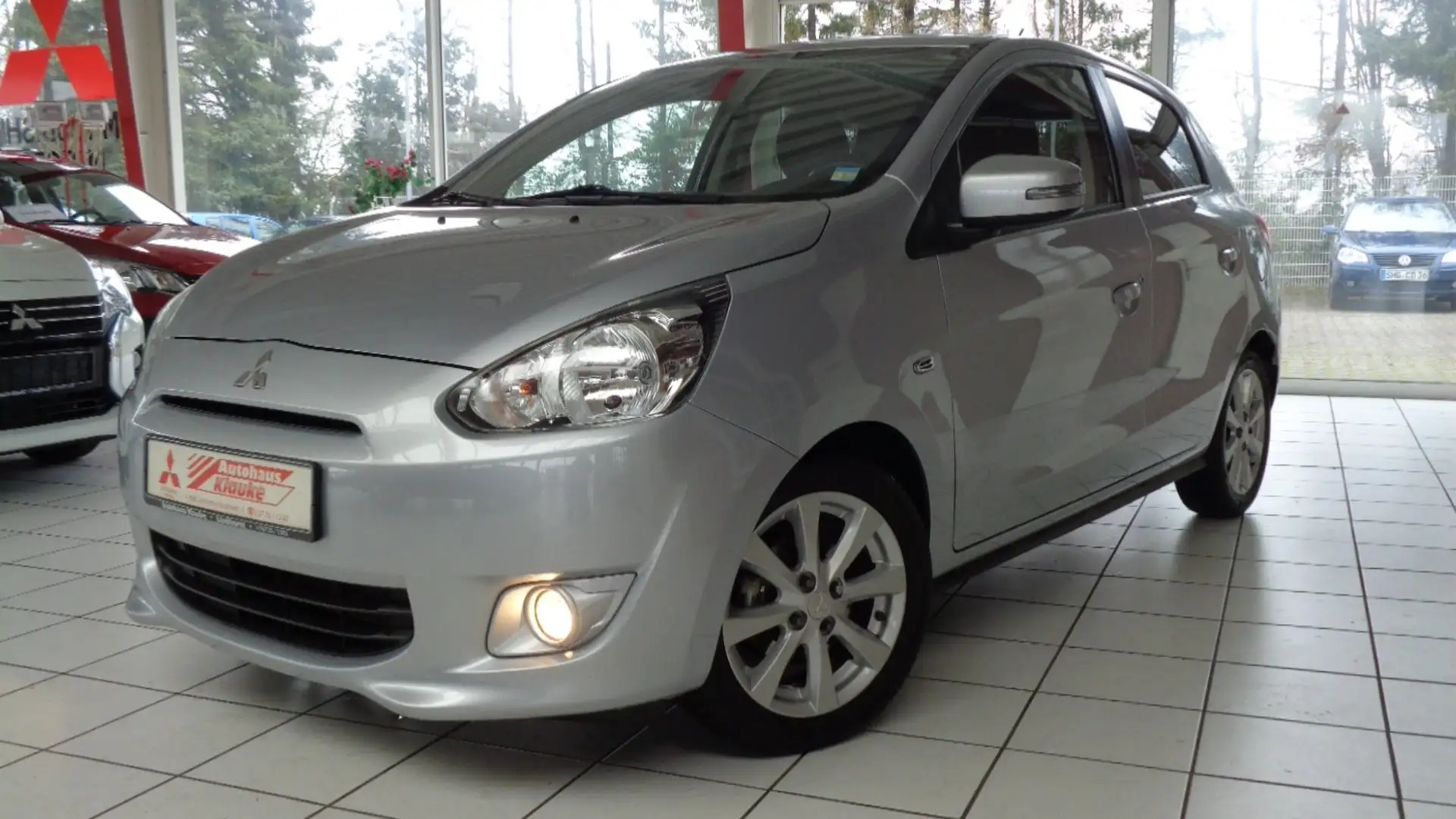 Mitsubishi Space Star 1.2 Clear Tec Top 1 Fahrzeughalter 30 tkm. Silber - 2