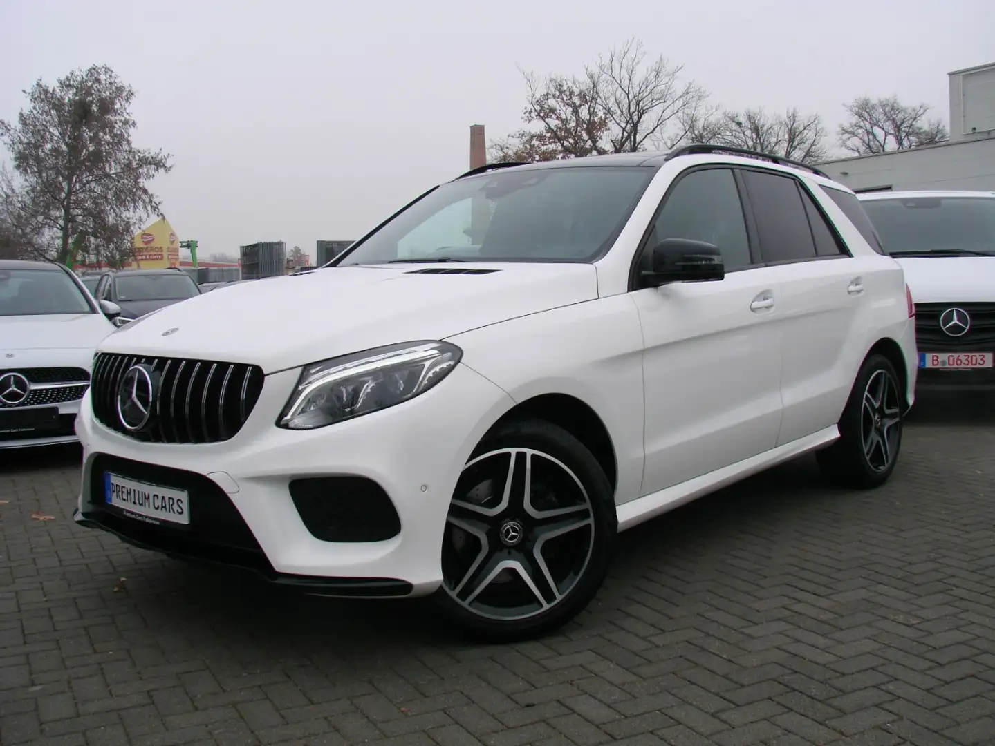 Mercedes-Benz GLE 350 AMG Night 360° Distronic+ H&K Panorama Blanc - 2
