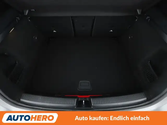 Mercedes-Benz A-Class view 17
